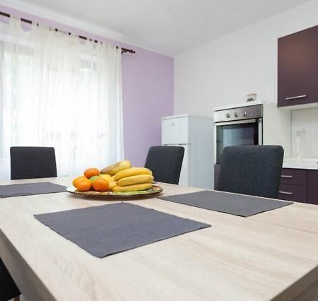 Apartment Helena Pula Zewnętrze zdjęcie
