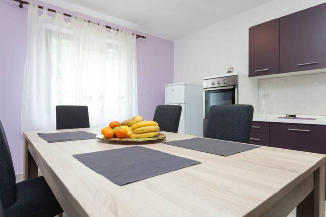 Apartment Helena Pula Zewnętrze zdjęcie